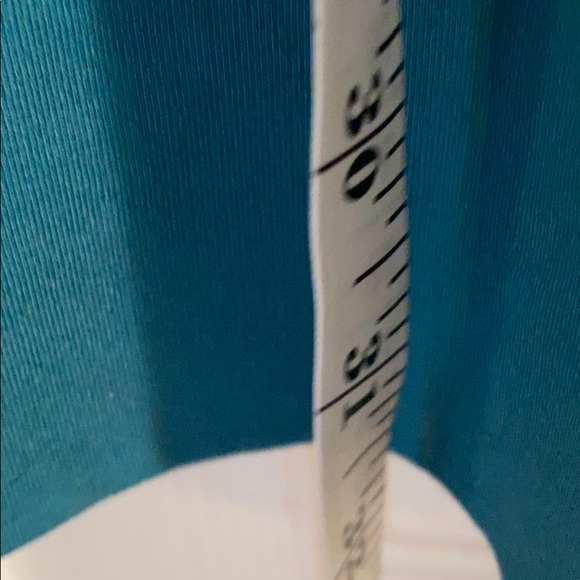 Aritzia Sunday Best stylish green dress - Picture 6 of 6